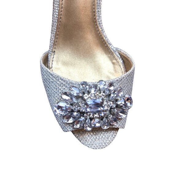 Belle Badgley Mischka Women's 6 Silver Rhinestones Peep Toe Heels Wedding Formal - Picture 11 of 13